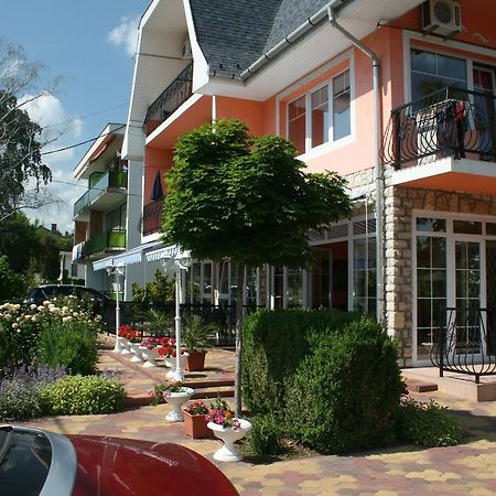 Barbara Vendeghaz Lägenhet Balatonfüred Exteriör bild