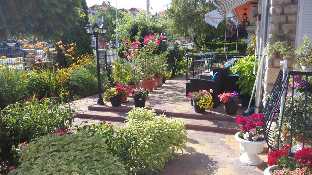 Barbara Vendeghaz Lägenhet Balatonfüred Exteriör bild